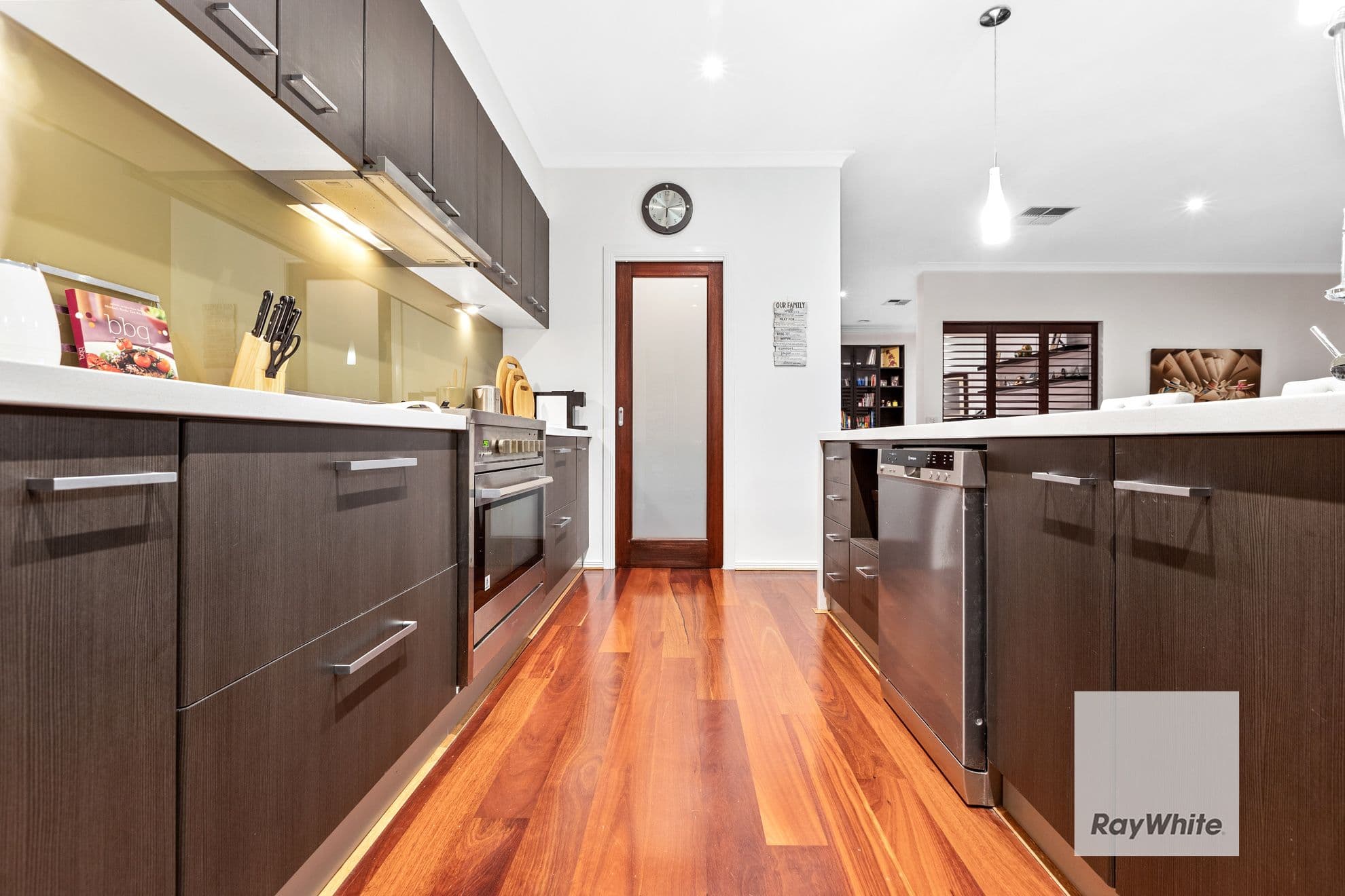 30 Morton Boulevard, Taylors Hill VIC 3037, Taylors Hill - Thumbnail 6