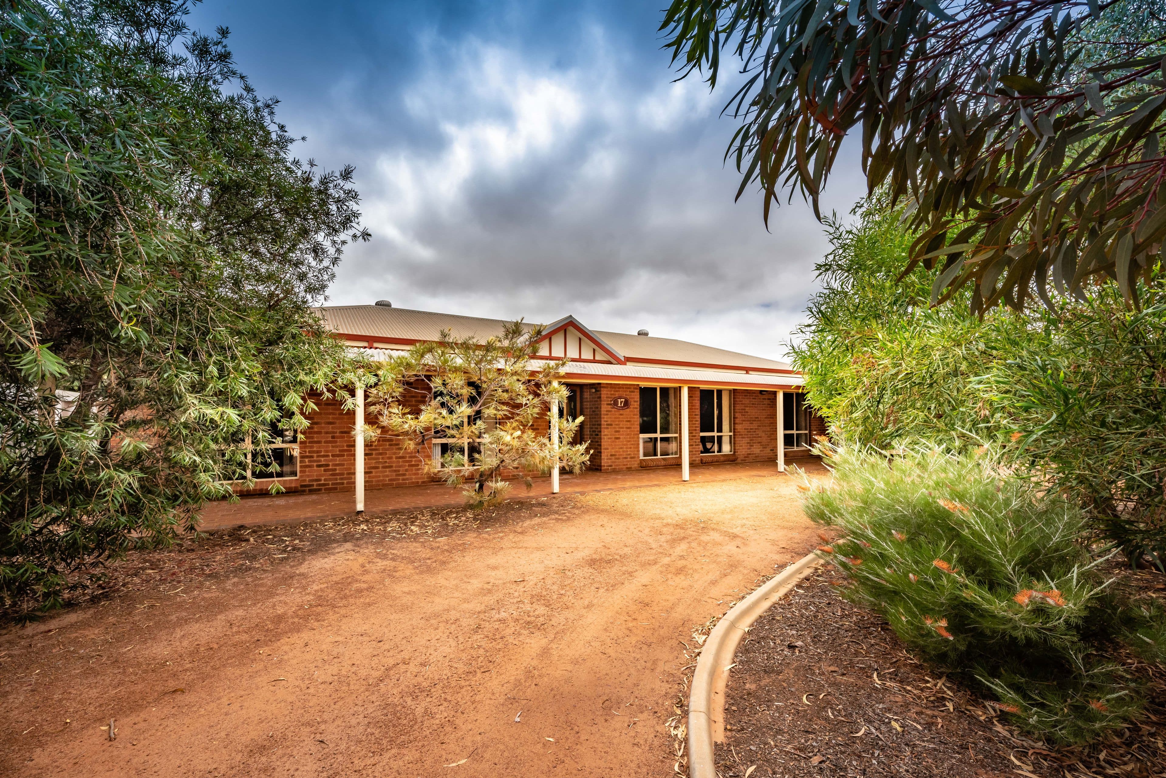 17 Brierley Court, Woorree WA 6530, Woorree - Image 1