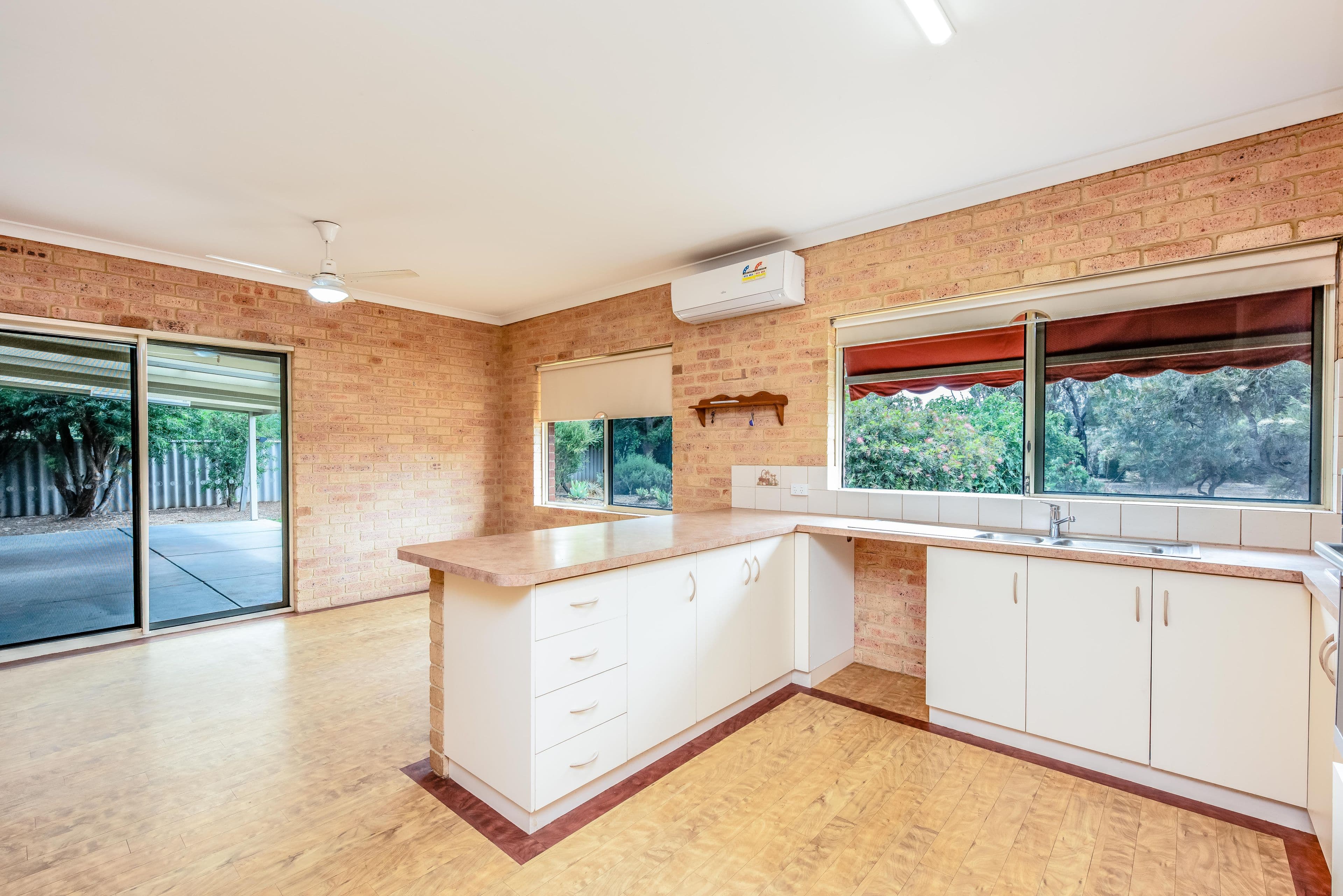 17 Brierley Court, Woorree WA 6530, Woorree - Thumbnail 5