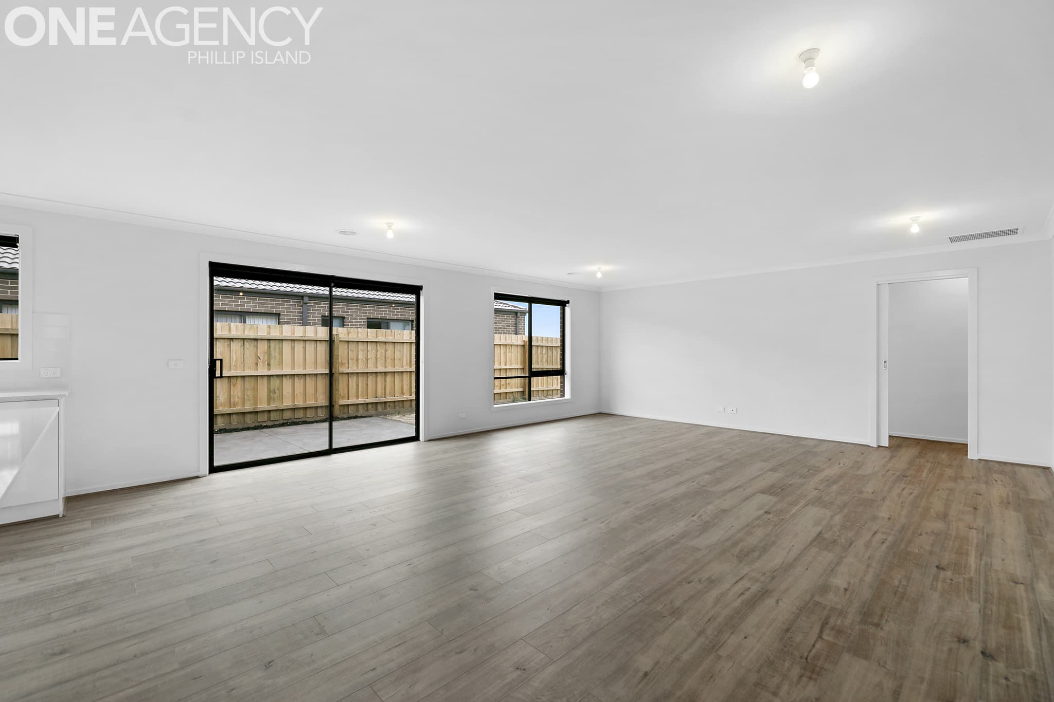 31 Langley Boulevard, Lang Lang, Lang Lang - Thumbnail 4