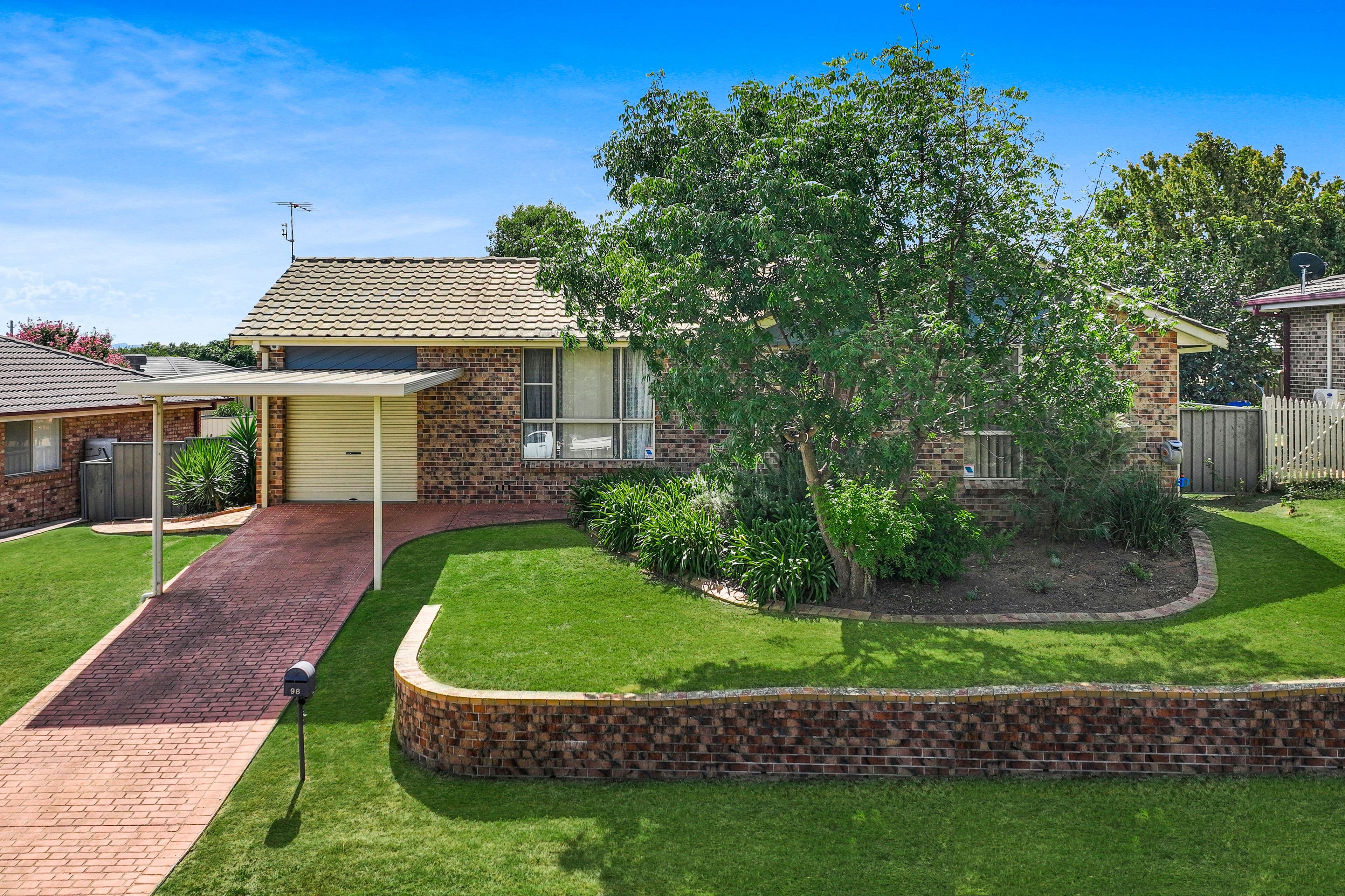98 Lemon Gums Drive, Tamworth NSW 2340, Oxley Vale - Image 1