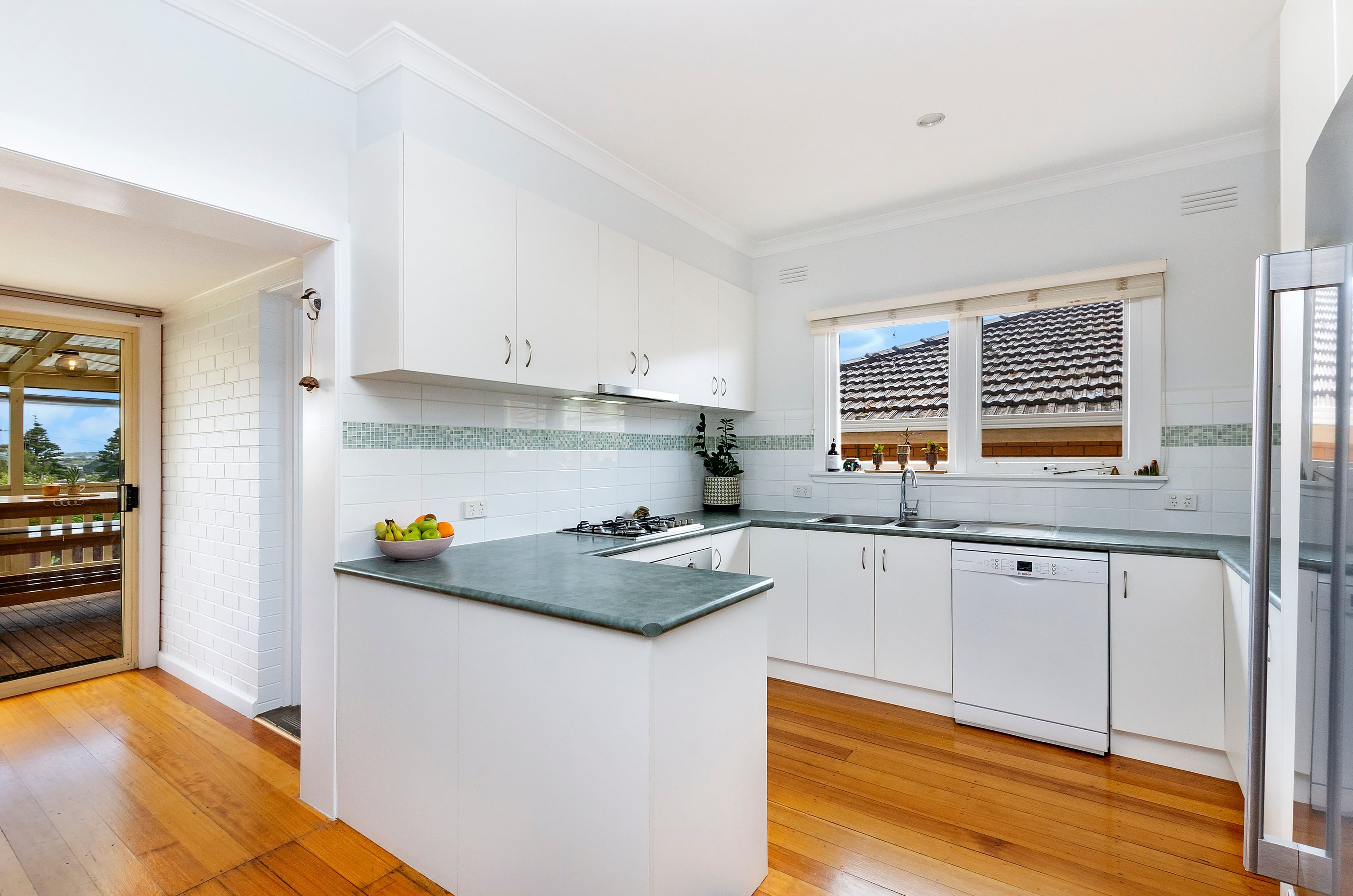 16 Jukes Street, Warrnambool VIC 3280, Warrnambool - Thumbnail 3