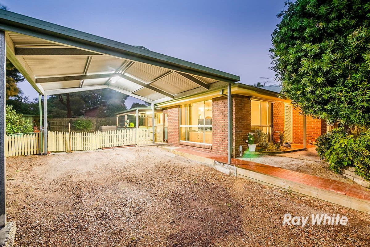 7 Penguin Close, Blind Bight VIC 3980, Blind Bight - Image 1