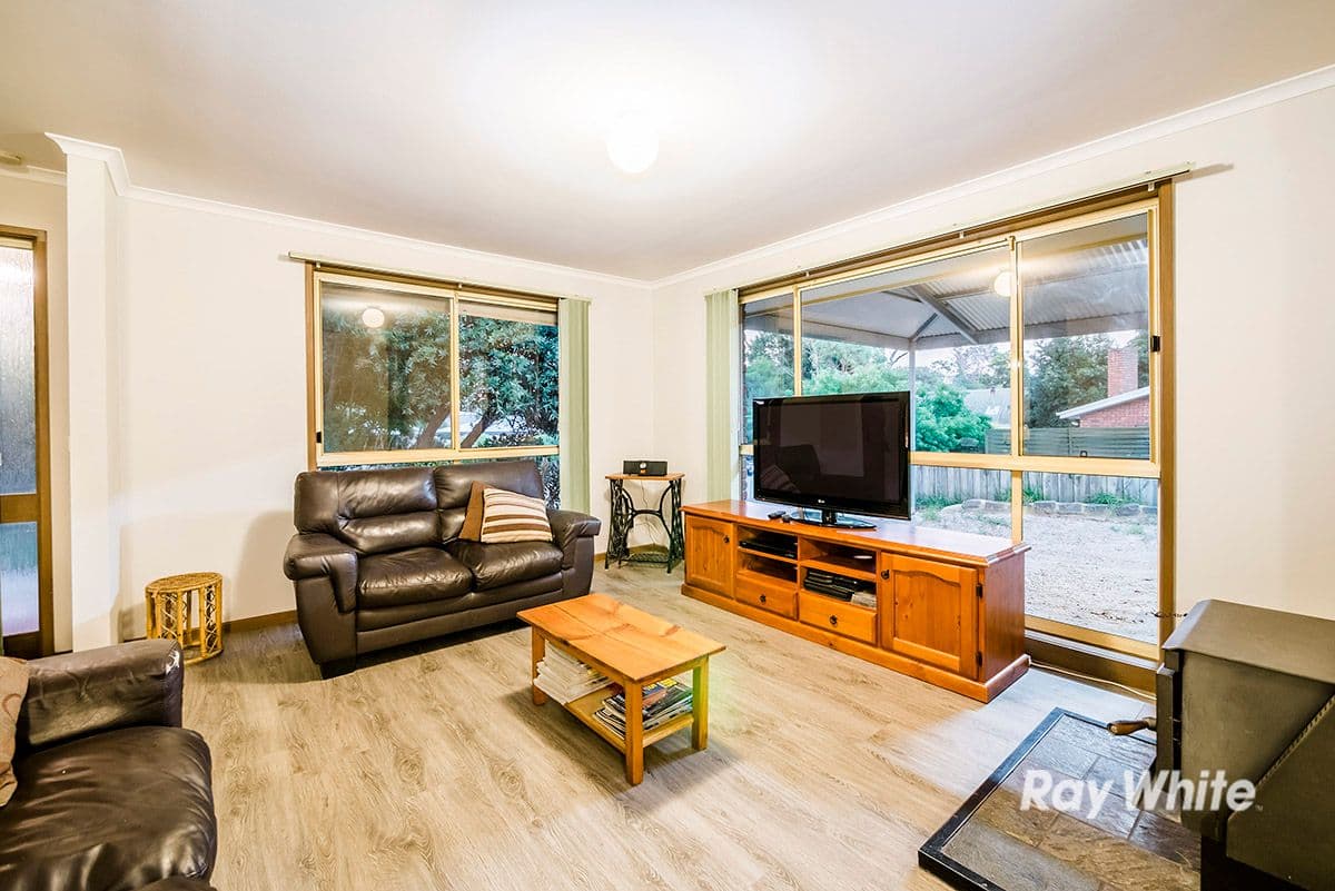 7 Penguin Close, Blind Bight VIC 3980, Blind Bight - Thumbnail 4