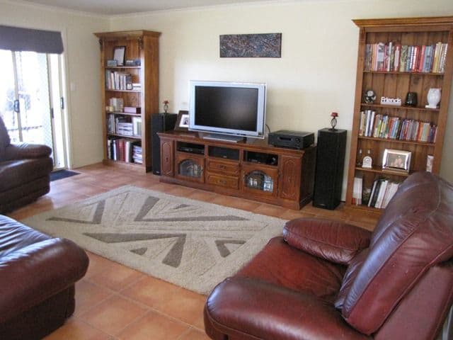 1/3 Bowerbird Place, Truganina - Thumbnail 8