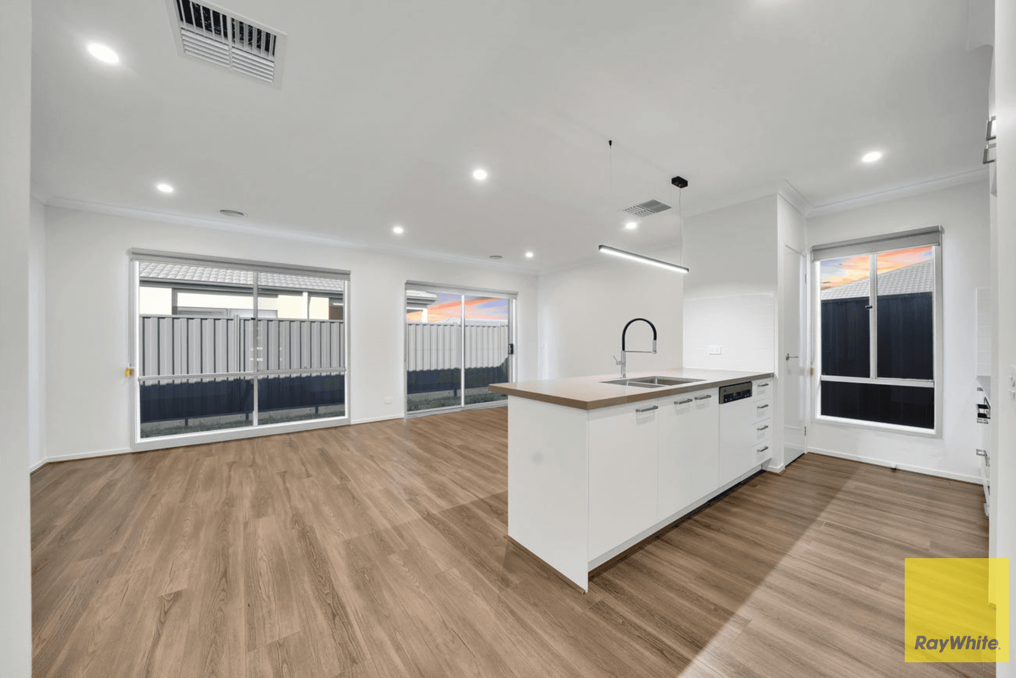 18 Primary Road, Tarneit VIC 3029, Tarneit - Thumbnail 7