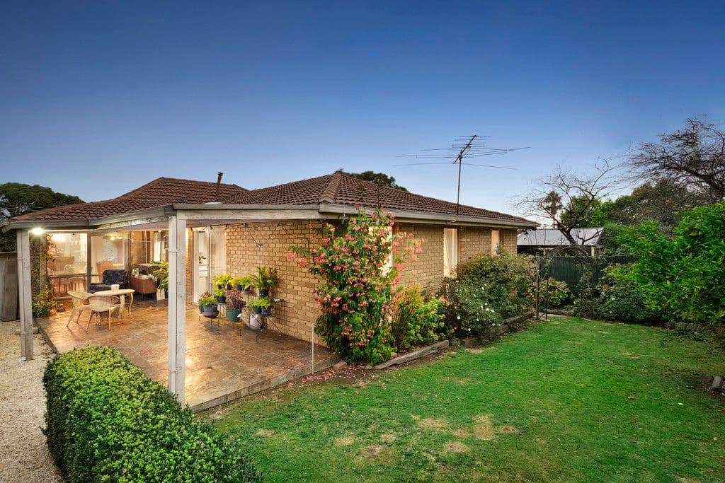 27 Bruford Avenue, Wheelers Hill VIC 3150, Wheelers Hill - Thumbnail 7