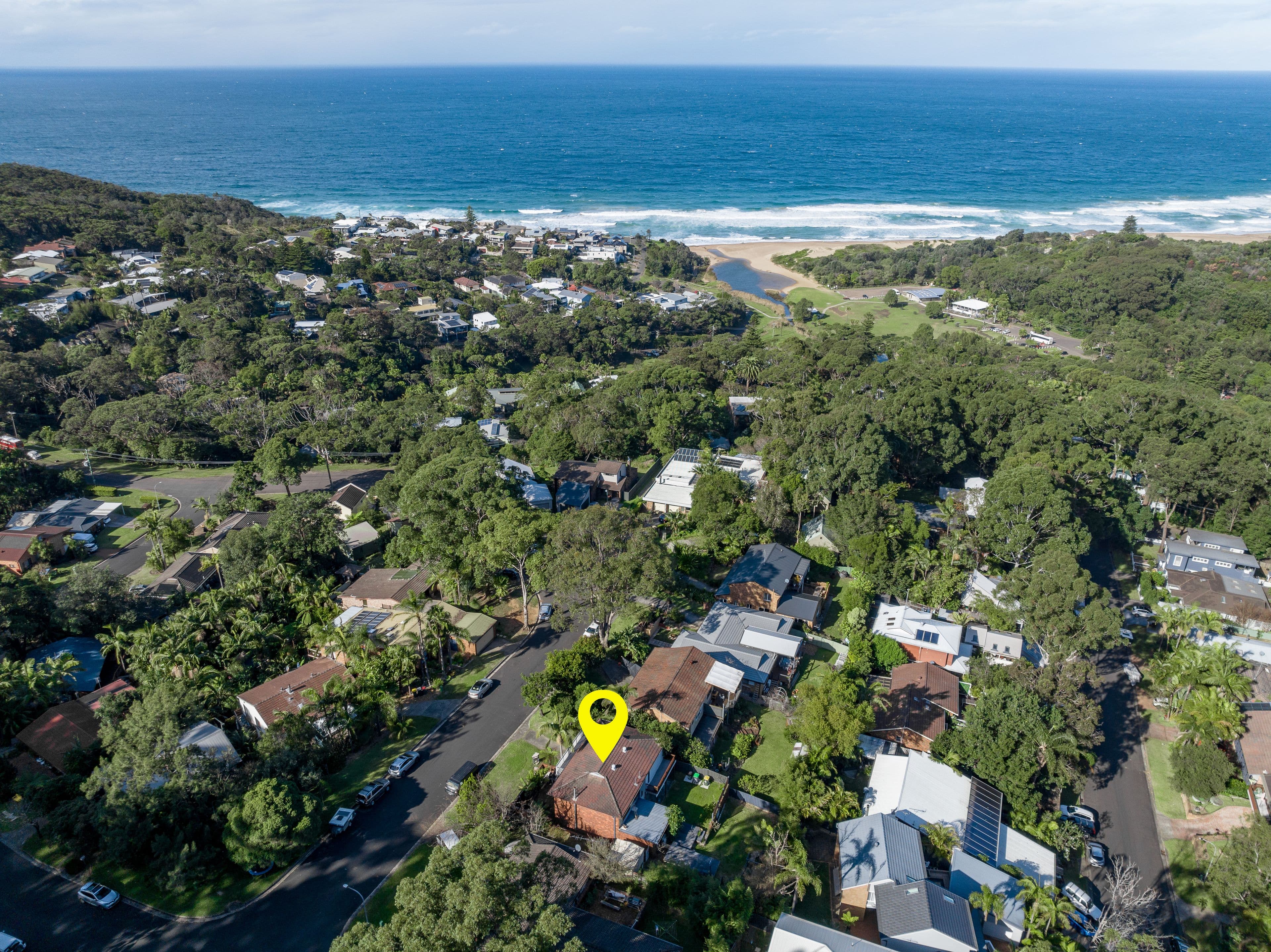4 Cassandra Place, Stanwell Park NSW 2508, Stanwell Park - Thumbnail 2
