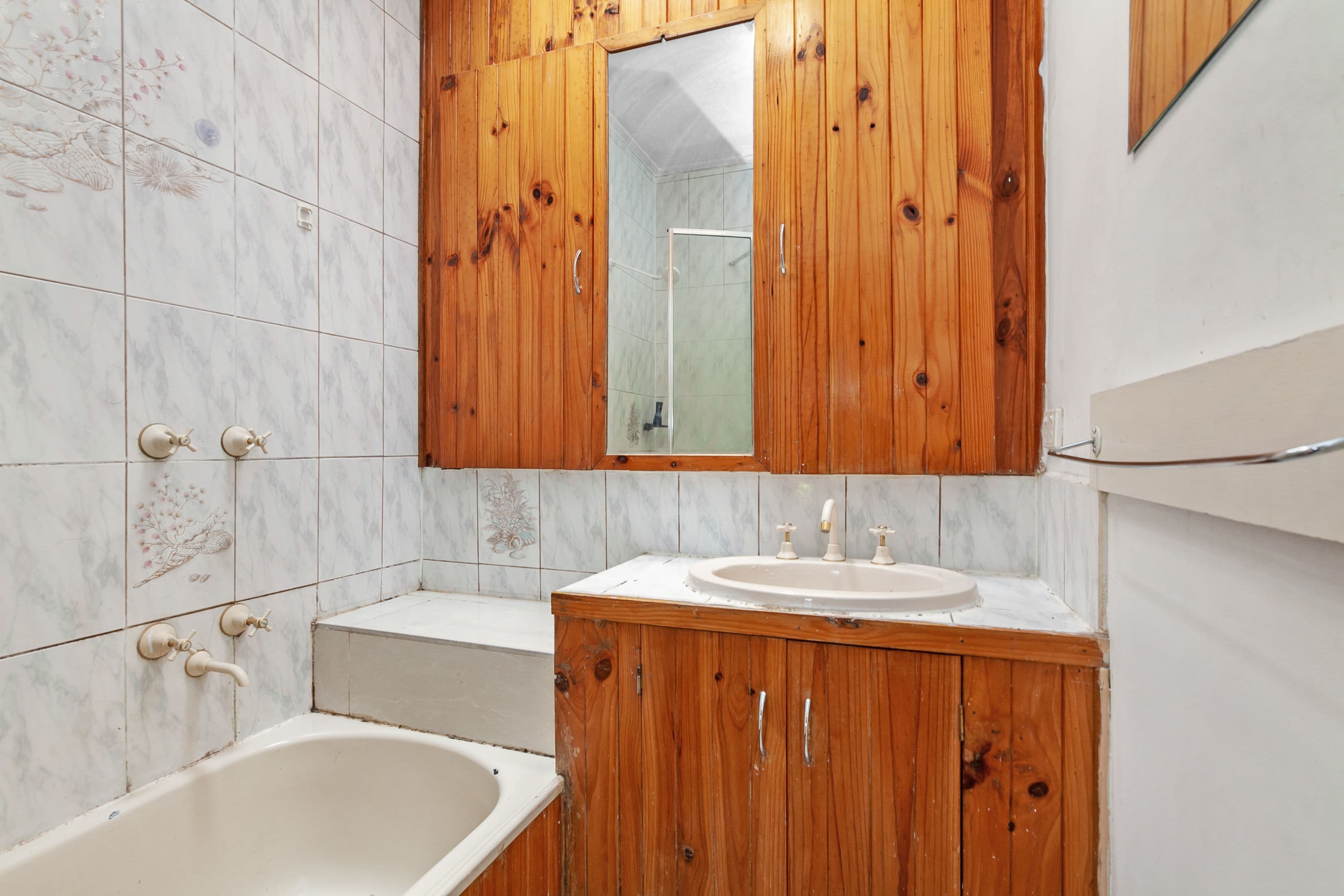 22 Goulburn Avenue, Reservoir VIC 3073, Reservoir - Thumbnail 6