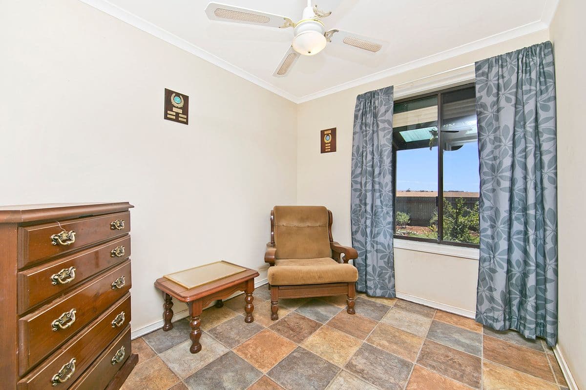 1280 Templeton Road Whitwarta, BALAKLAVA SA 5461, Balaklava - Thumbnail 4