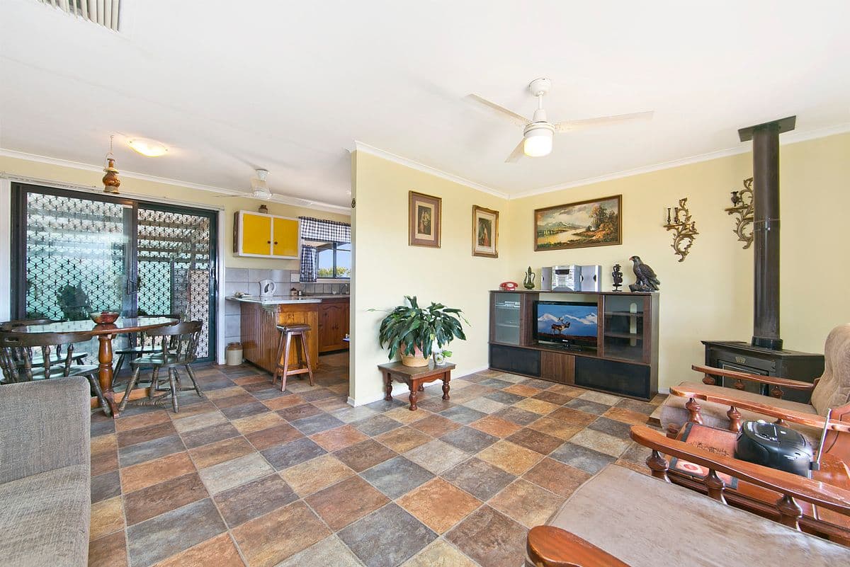 1280 Templeton Road Whitwarta, BALAKLAVA SA 5461, Balaklava - Thumbnail 5