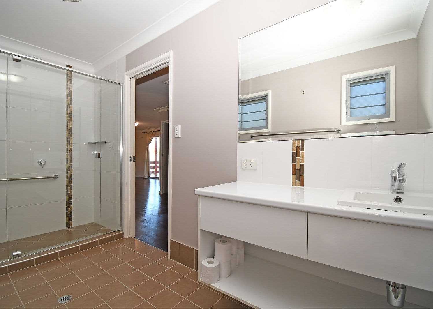 65 King Street, Urangan QLD 4655, Urangan - Thumbnail 4