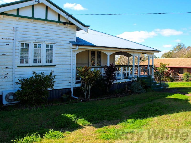 9 Boundary Street, BUNDAMBA QLD 4304, Bundamba - Image 1