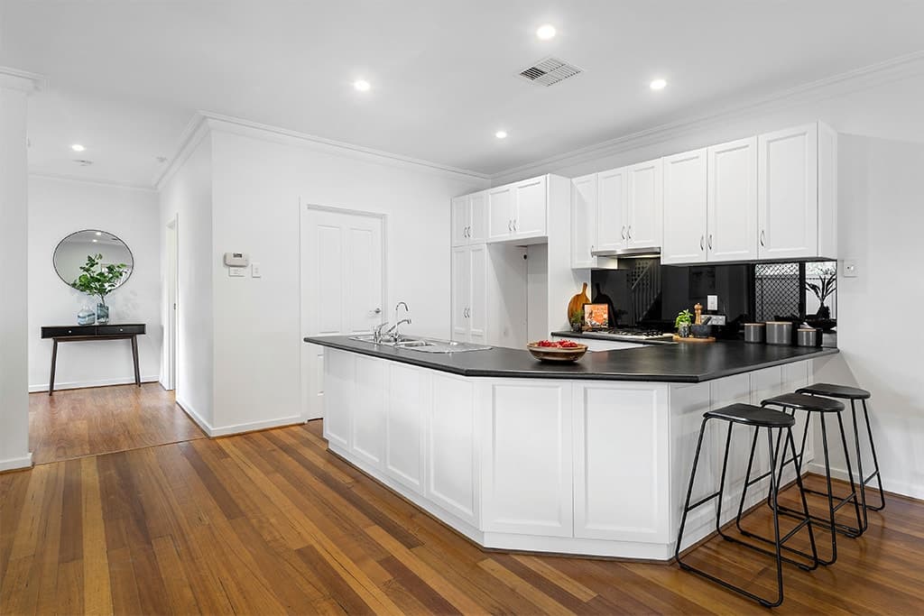 21A Redden Court, Rostrevor - Thumbnail 4