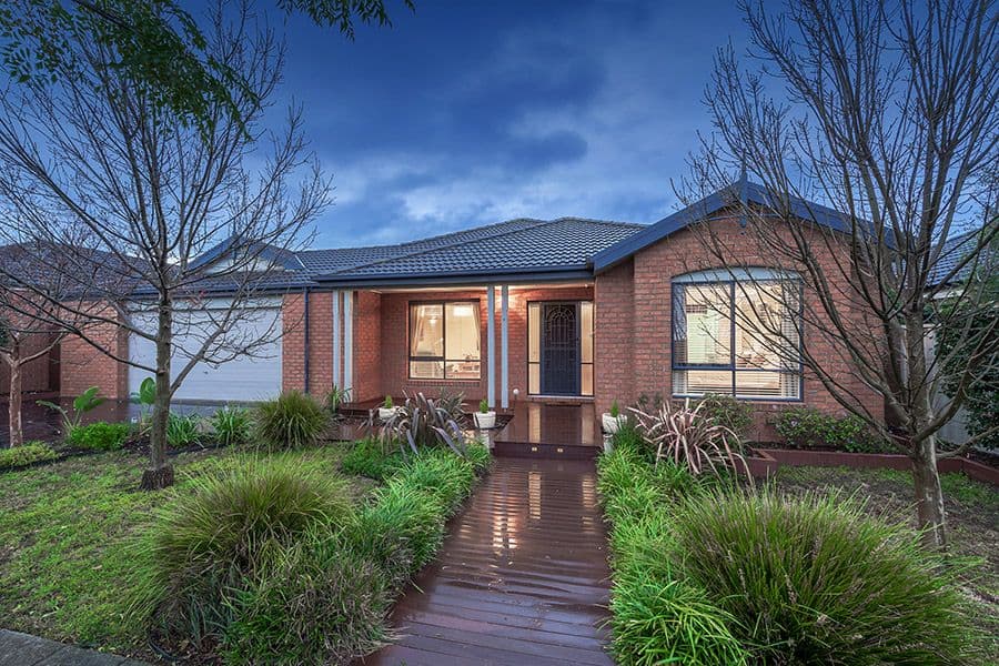 6 Long Island Circuit, Craigieburn VIC 3064, Craigieburn - Image 1