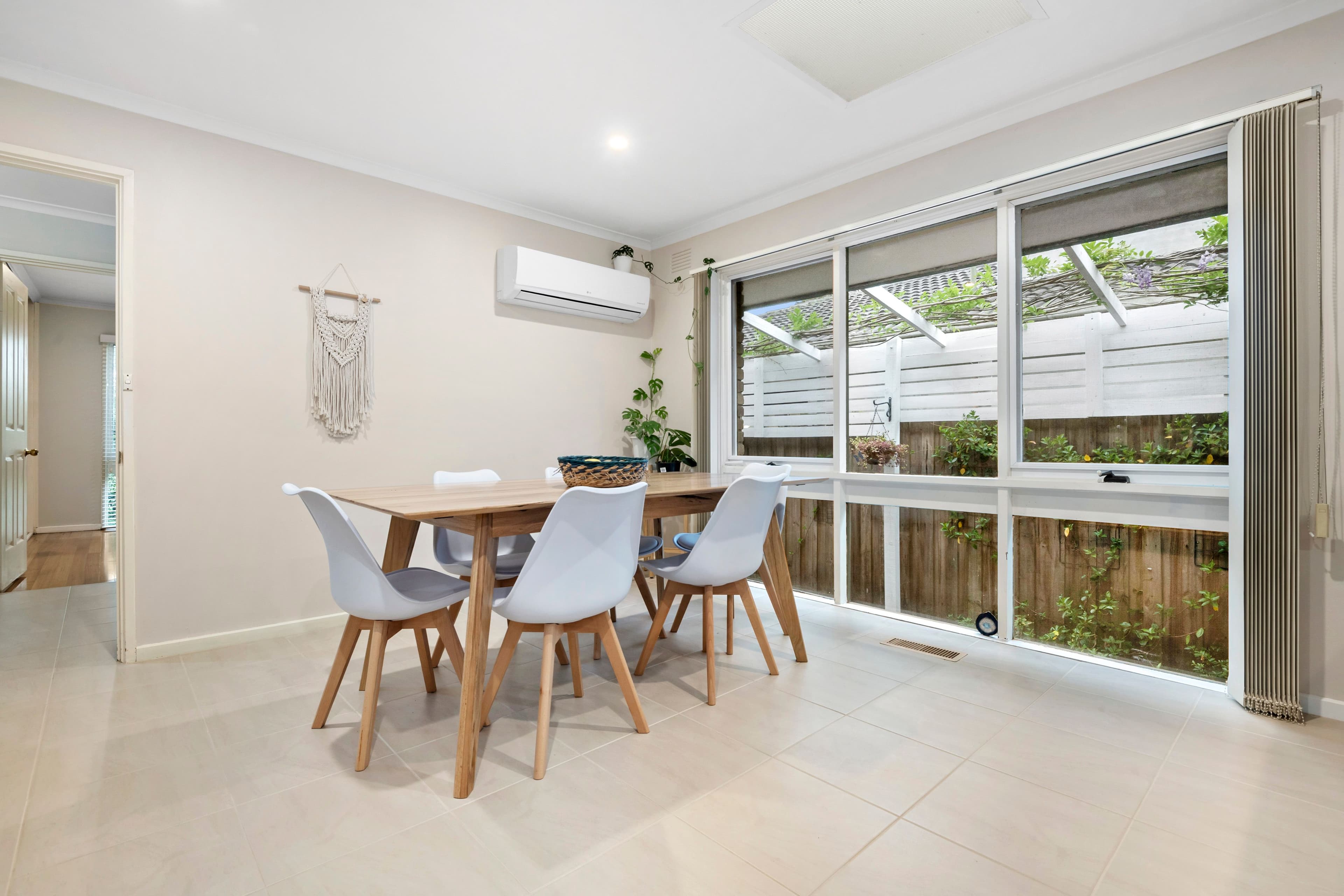 28 Mcmurtry Way, Frankston VIC 3199, Frankston - Thumbnail 3