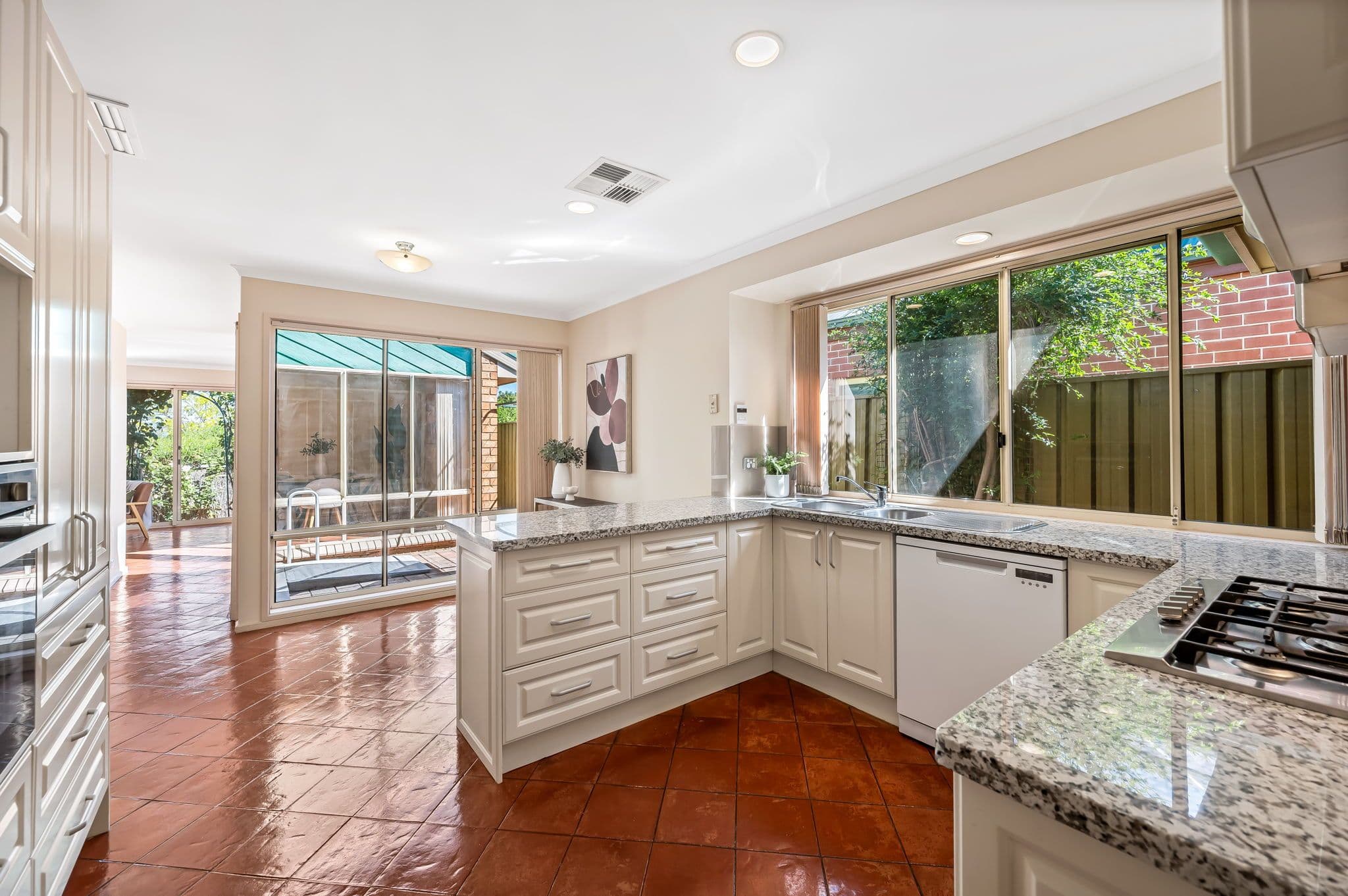 9 Howell Place, Wynn Vale SA 5127, Wynn Vale - Thumbnail 5