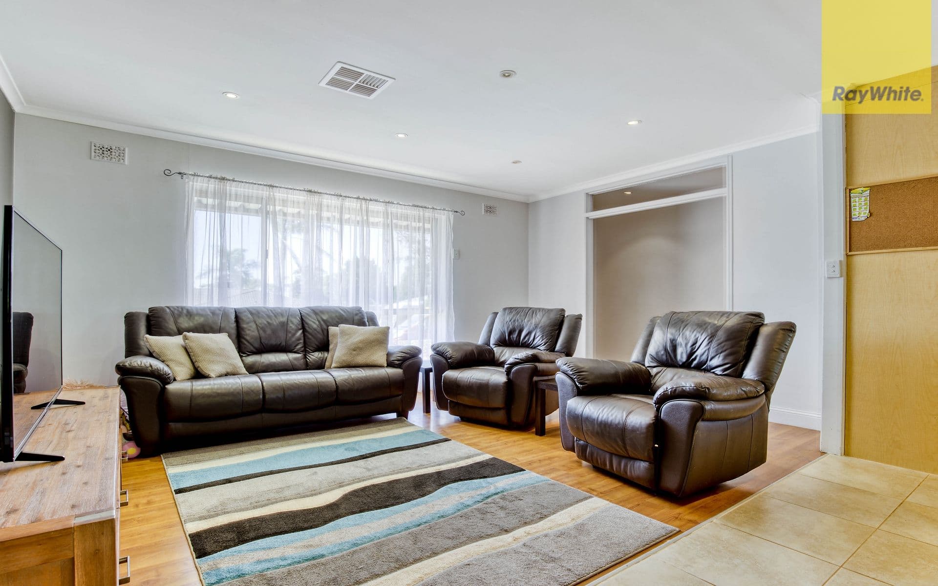 3 Laver Avenue, Gulfview Heights SA 5096, Gulfview Heights - Thumbnail 4