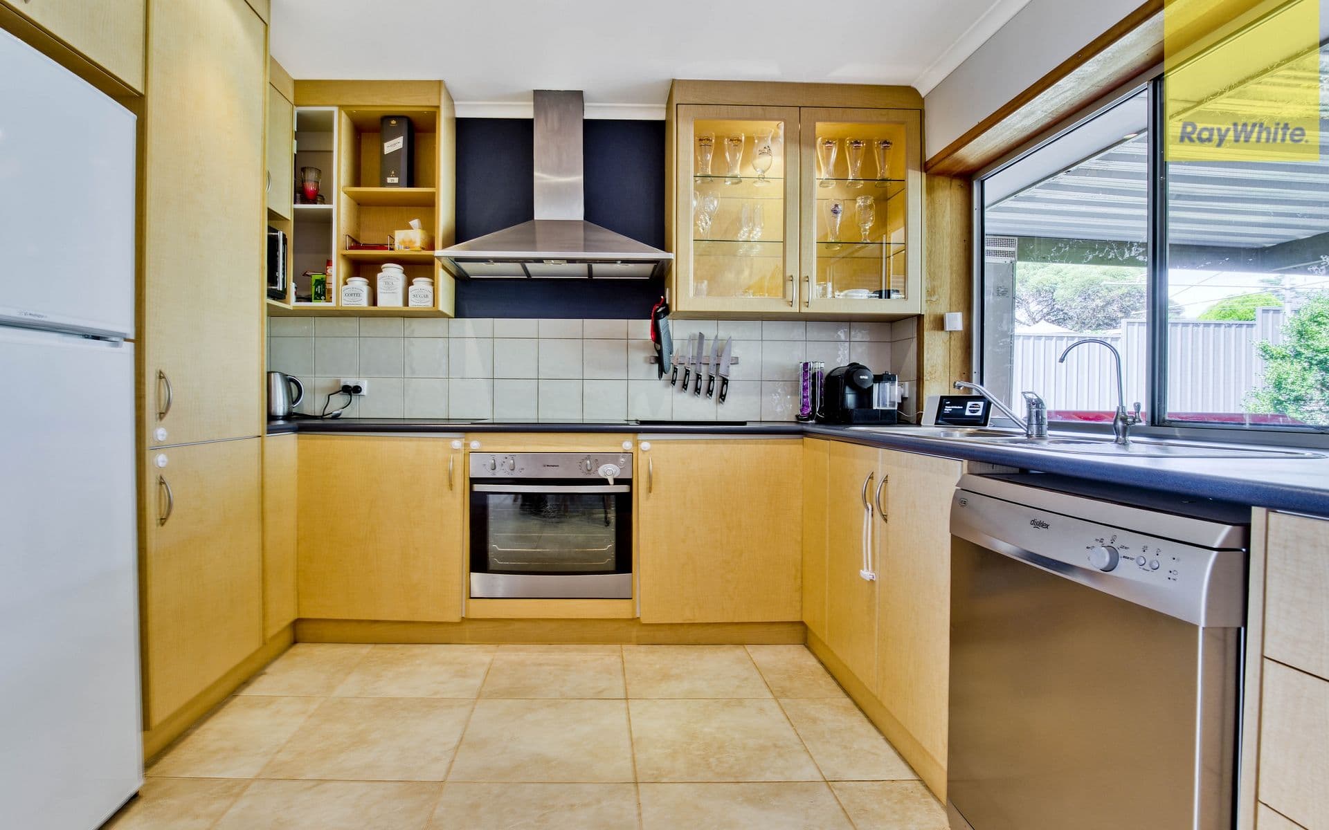 3 Laver Avenue, Gulfview Heights SA 5096, Gulfview Heights - Thumbnail 6