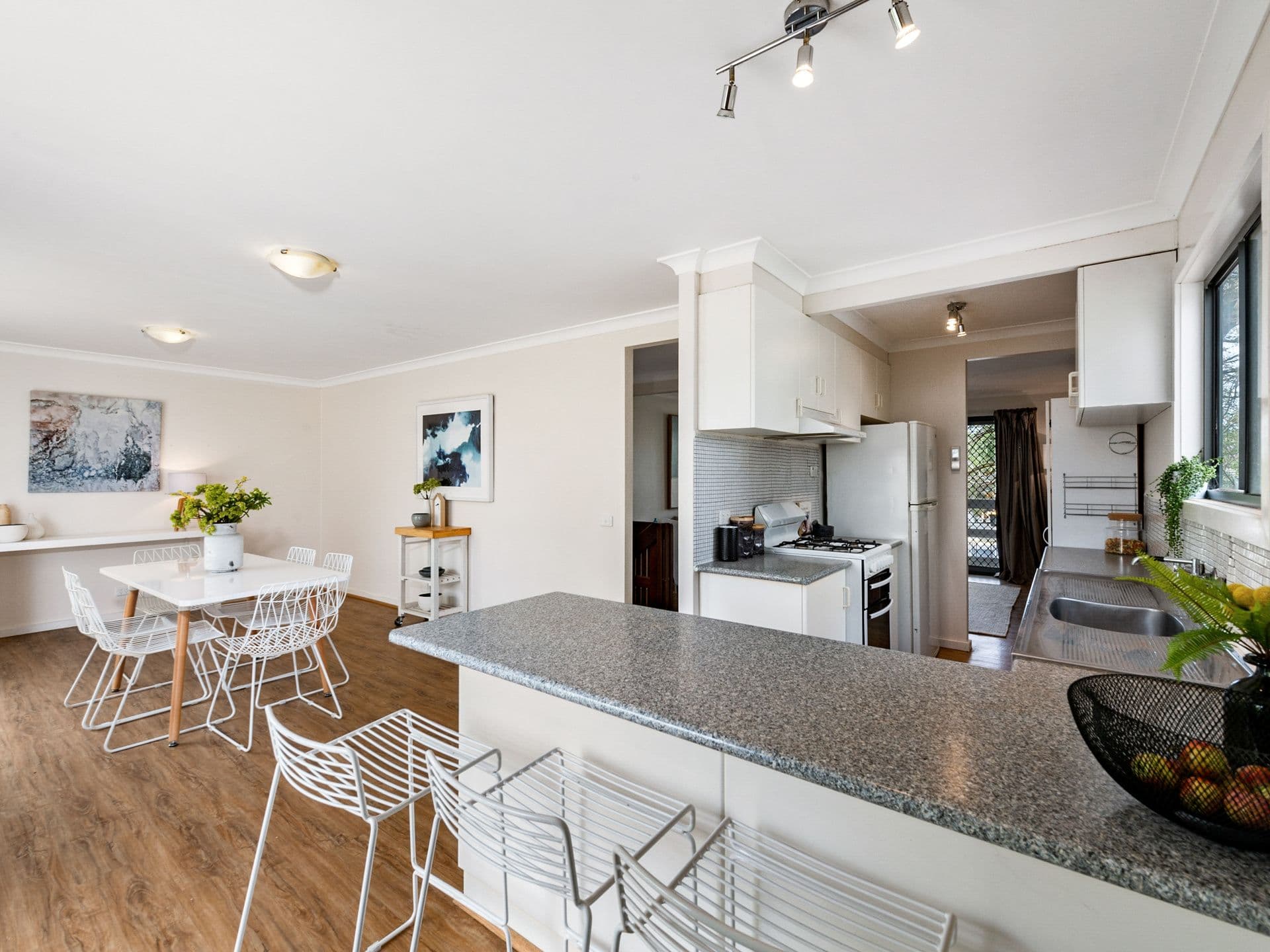 37 Wallis Street, Seymour VIC 3660, Seymour - Thumbnail 4
