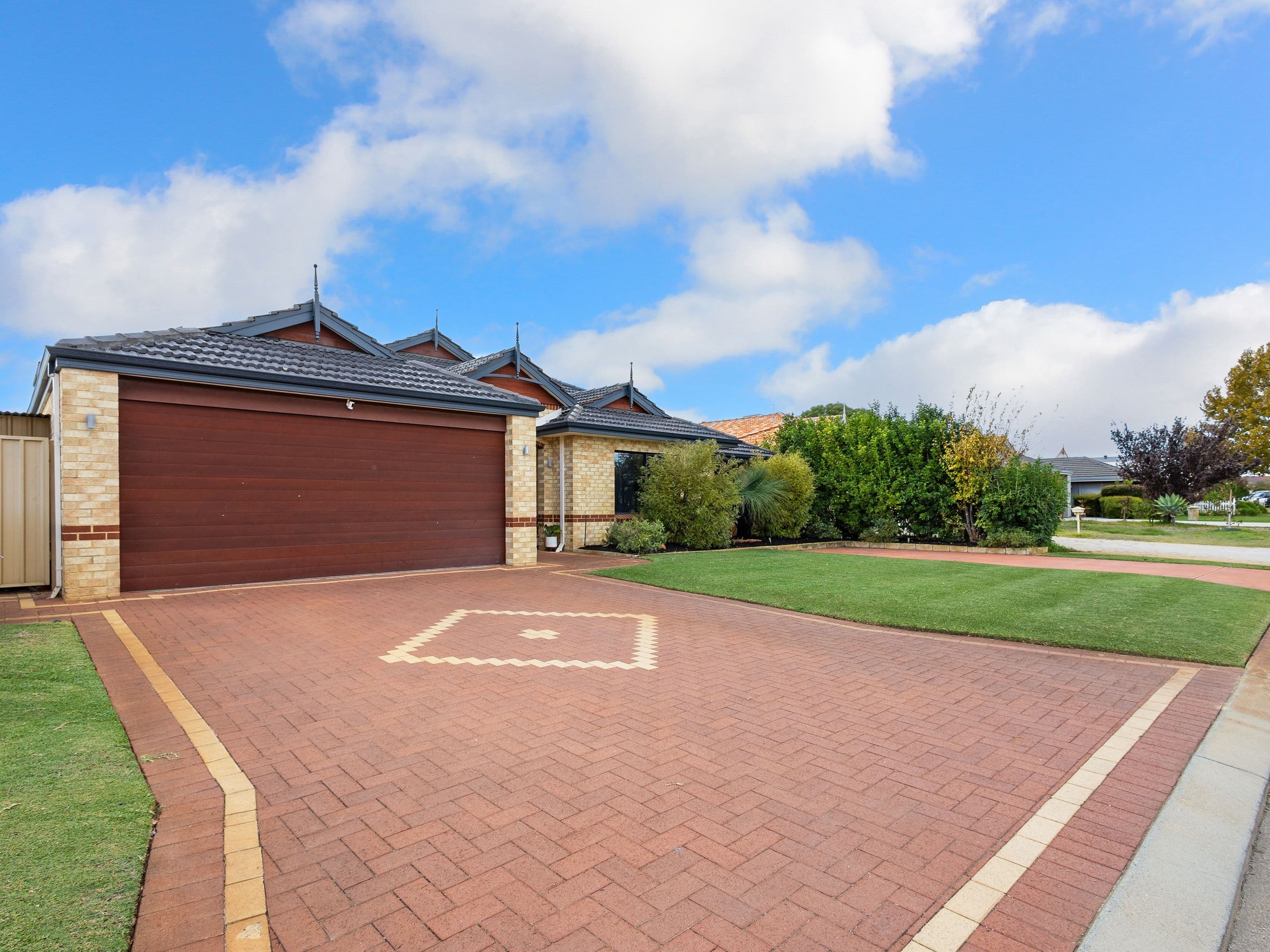 15 Banda Boulevard, Canning Vale WA 6155, Canning Vale - Image 1