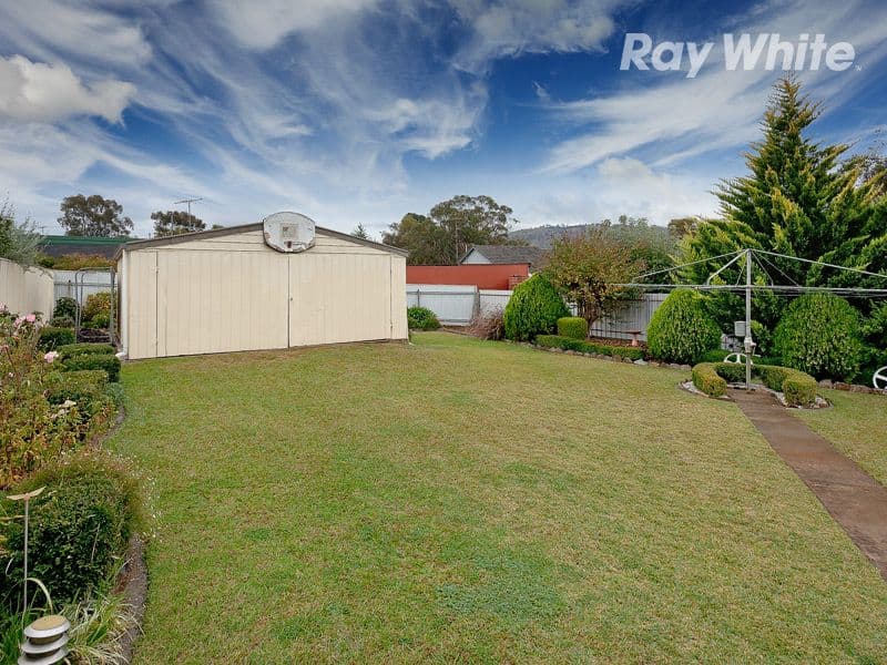 64 Towong Street, TALLANGATTA VIC 3700, Tallangatta - Thumbnail 4