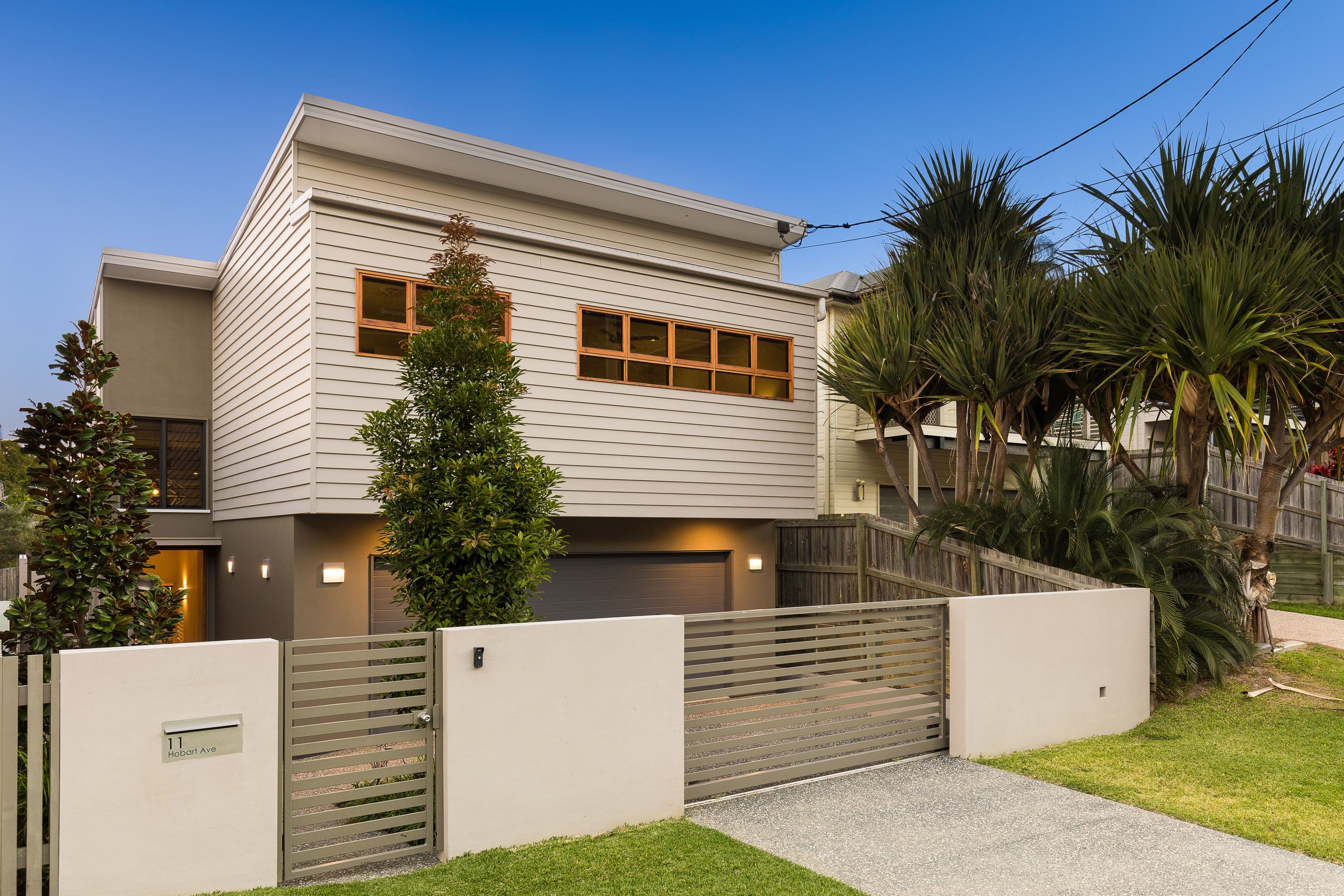 11 Hobart Avenue, Camp Hill QLD 4152, Camp Hill - Thumbnail 2