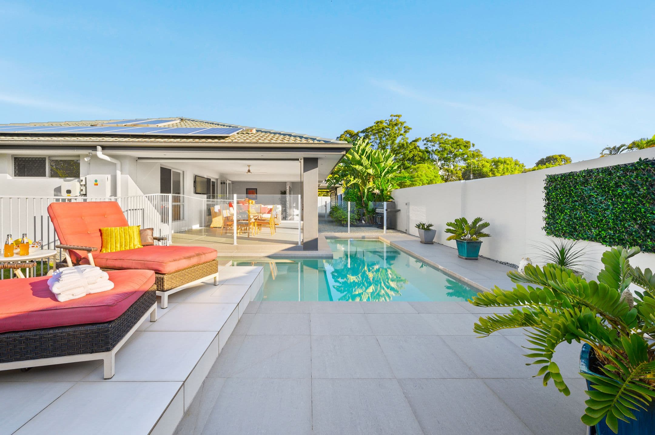 14 Sundown Drive, Paradise Point QLD 4216, Paradise Point - Image 1