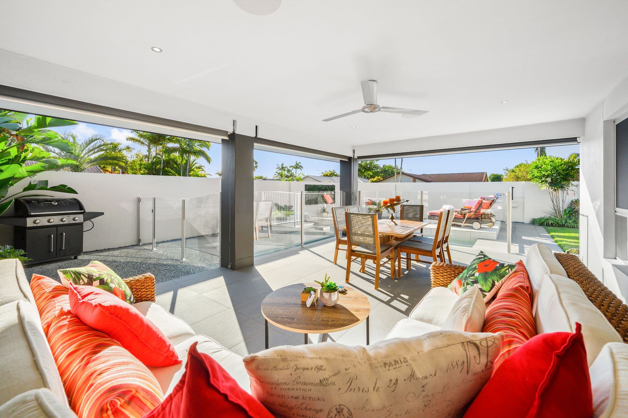 14 Sundown Drive, Paradise Point QLD 4216, Paradise Point - Thumbnail 4