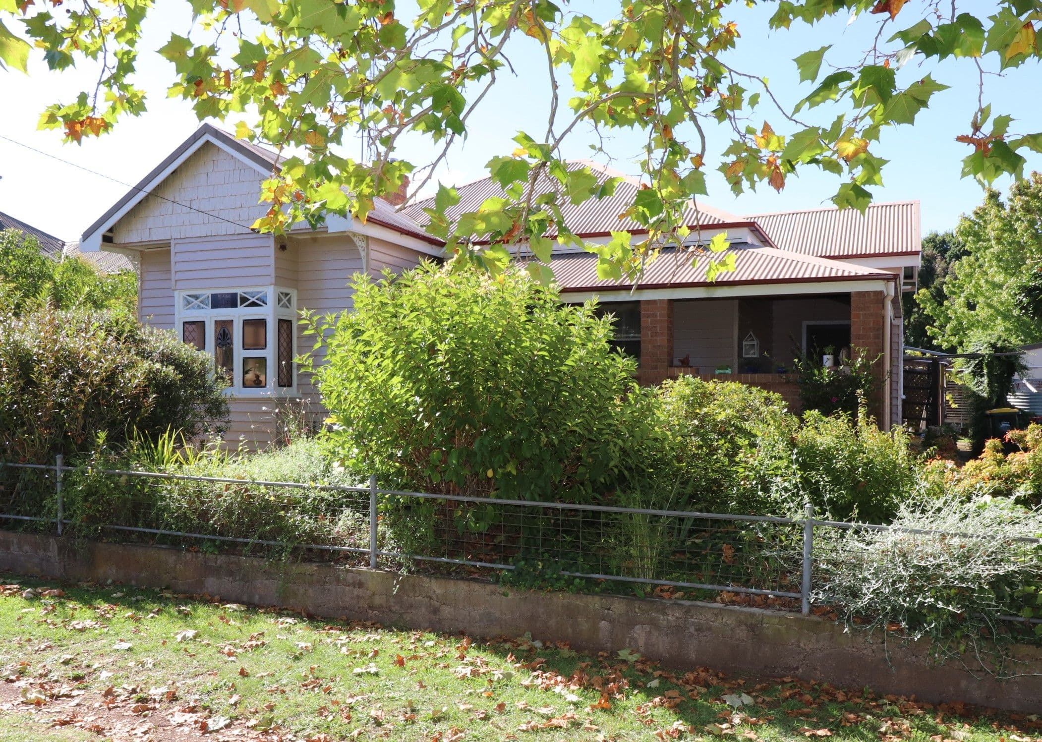102 Bourke, Glen Innes NSW 2370, Glen Innes - Image 1