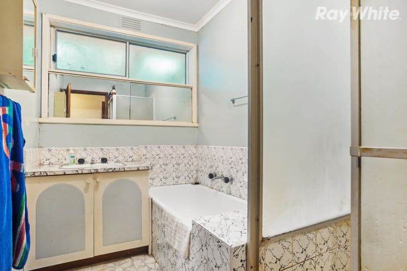 39 Grayson Drive, Scoresby VIC 3179, Scoresby - Thumbnail 7