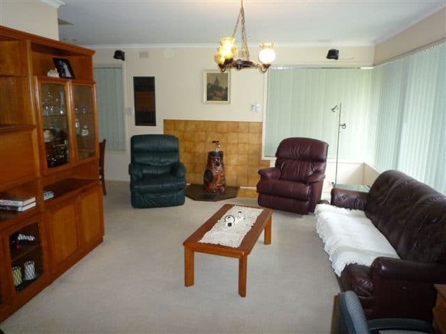 41b Pineland street, Loganlea, QLD, 4131, Loganlea - Thumbnail 2