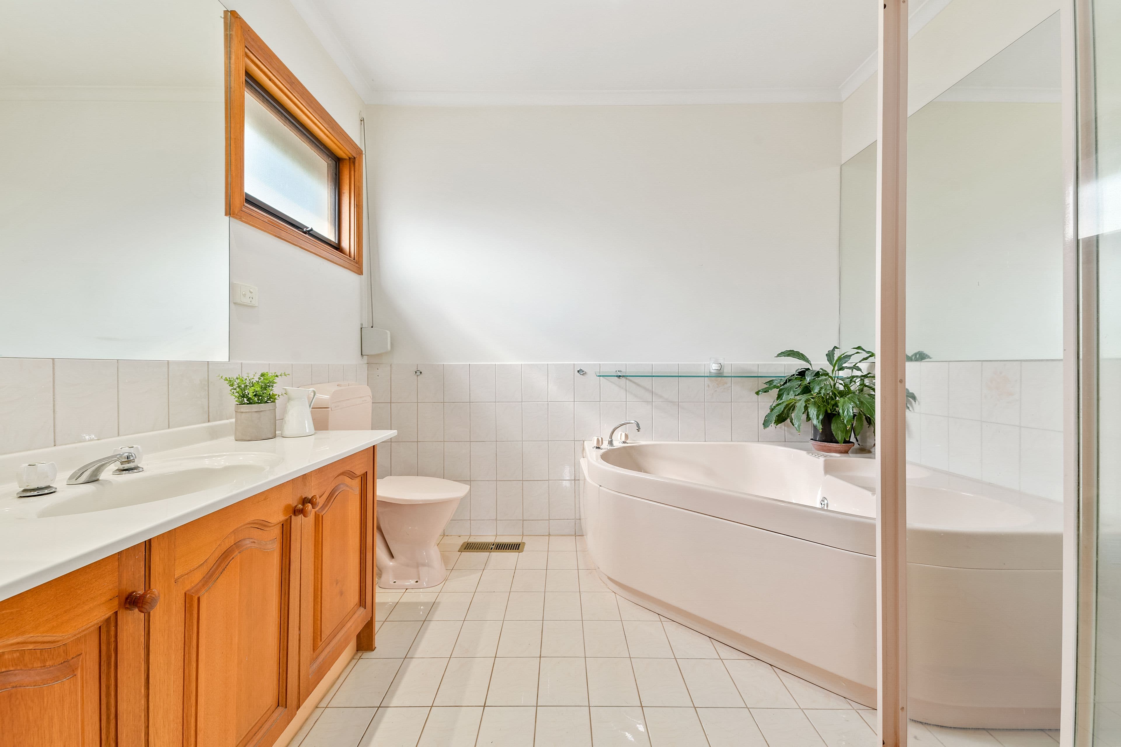 106 Whalley Drive, Wheelers Hill VIC 3150, Wheelers Hill - Thumbnail 6