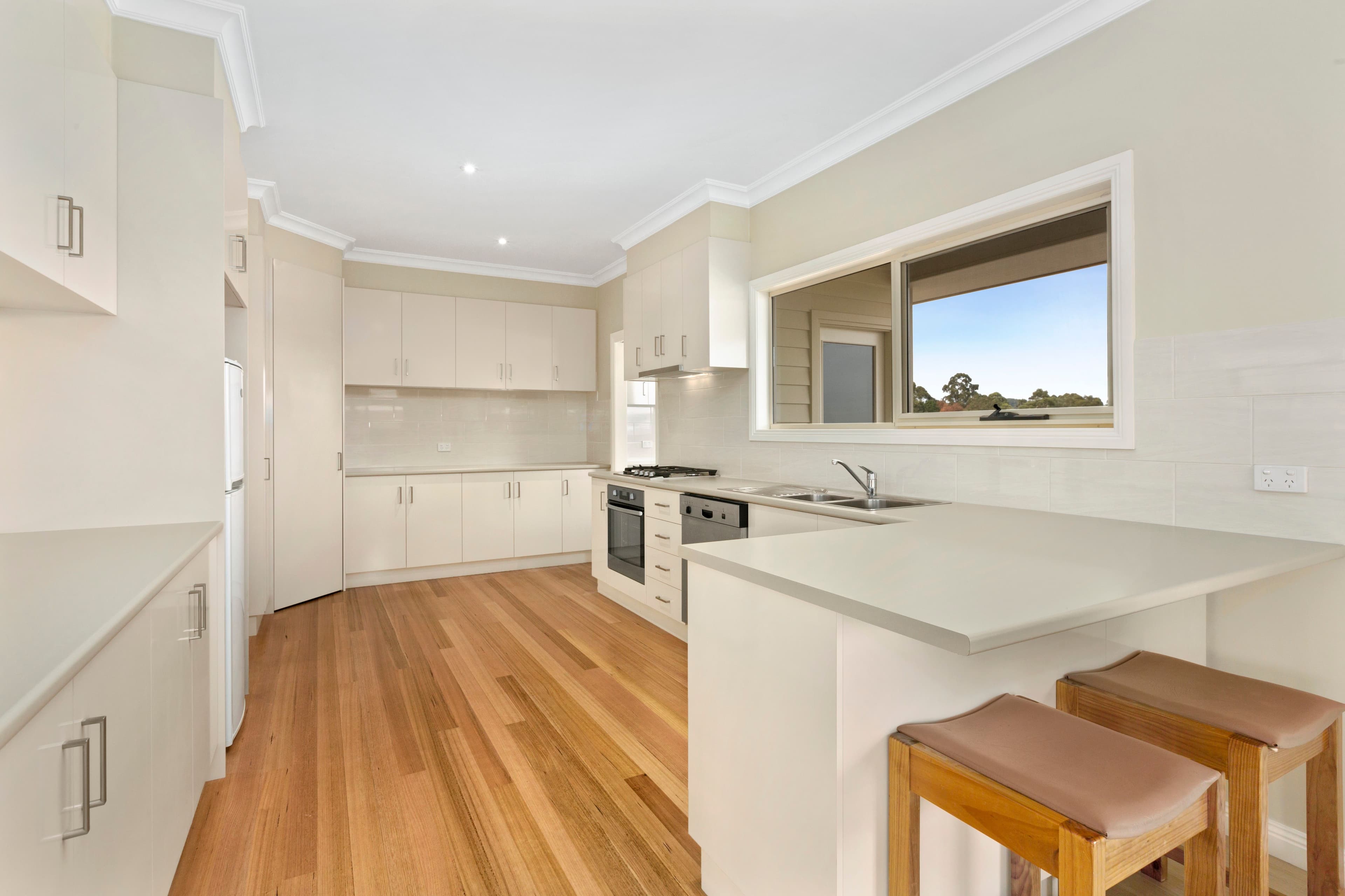28 Robyn Road, Winmalee NSW 2777, Winmalee - Thumbnail 4
