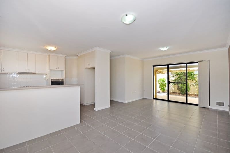 4 Barnfield Drive, Ellenbrook WA 6069, Ellenbrook - Thumbnail 6