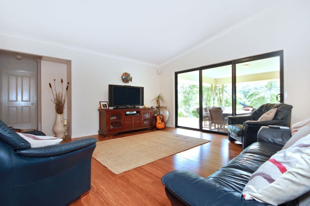 63 Tallowwood Road, AUSTINVILLE QLD 4213, Austinville - Thumbnail 4