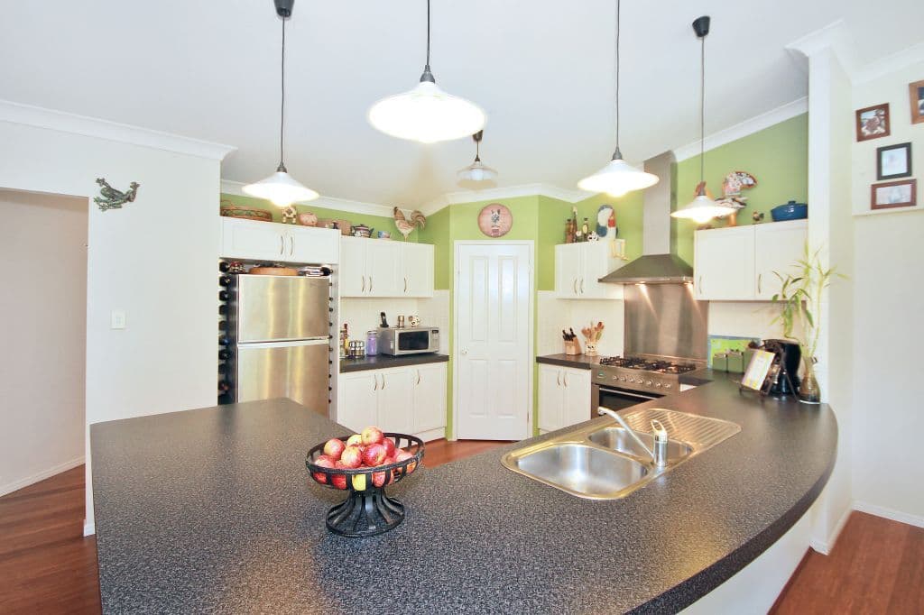 63 Tallowwood Road, AUSTINVILLE QLD 4213, Austinville - Thumbnail 7