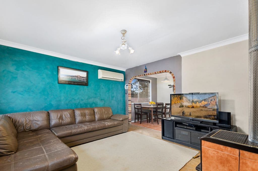 62 Pearce Street, Hill Top - Thumbnail 3