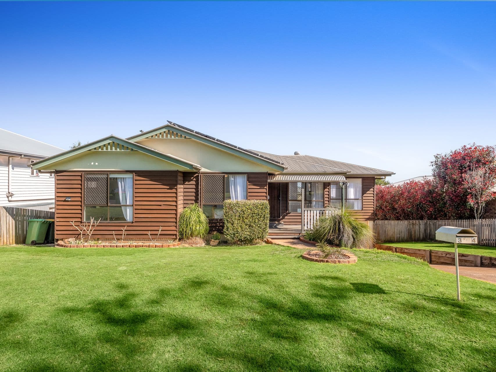 34 Barlow Street, Wilsonton QLD 4350, Wilsonton - Thumbnail 2