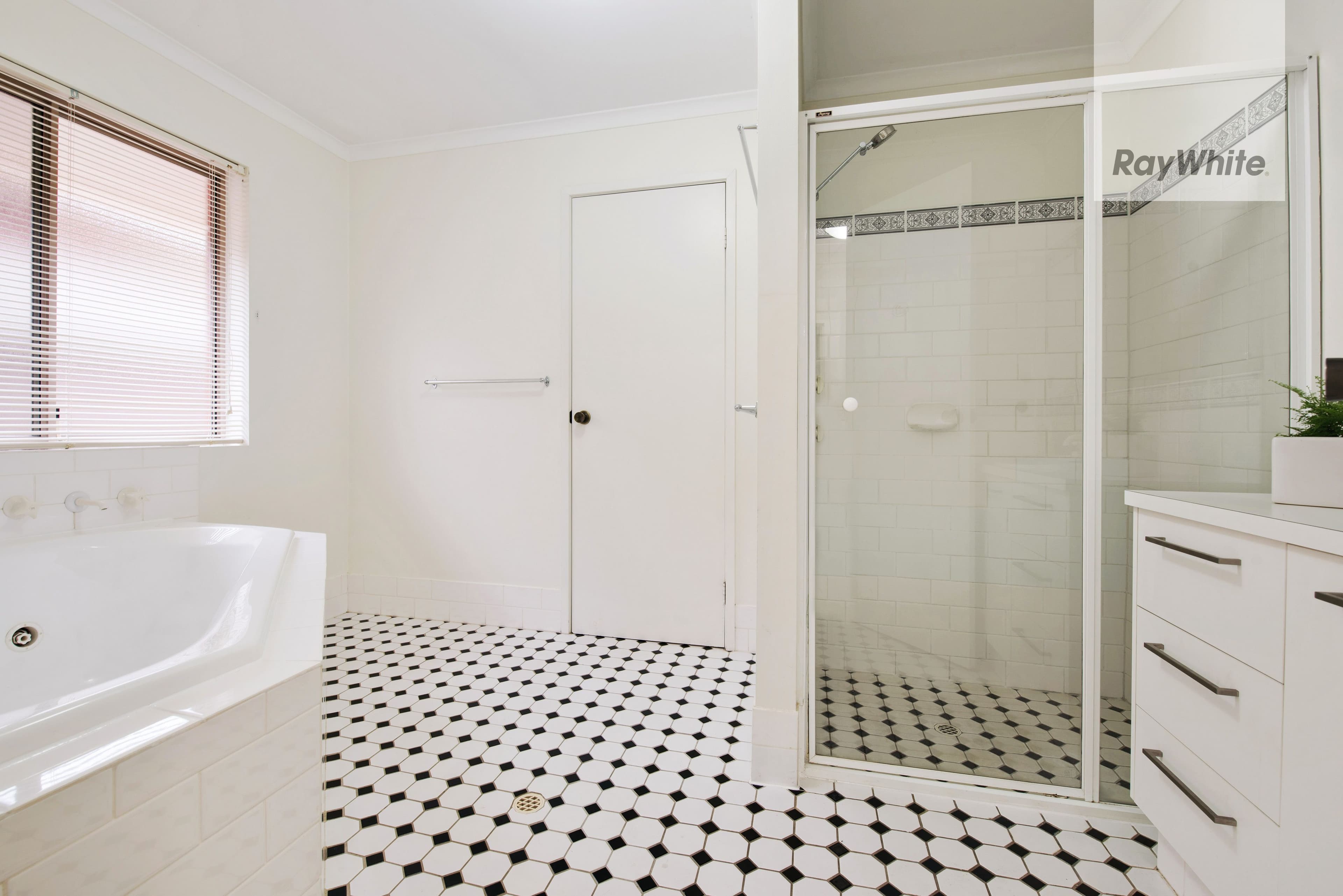 5 Burley Griffin Boulevard, Brompton SA 5007, Brompton - Thumbnail 8