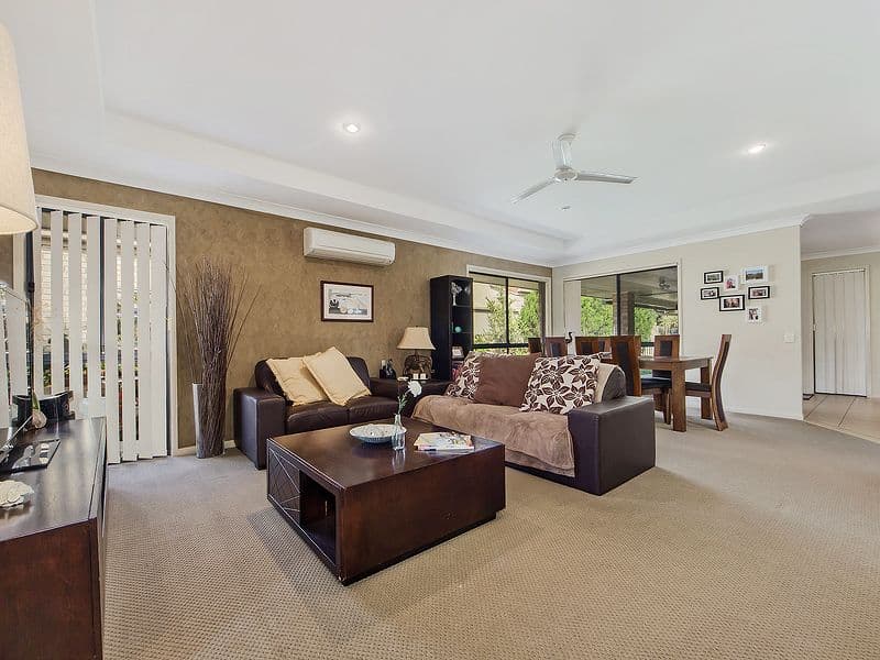 12 Meadowbank Drive, UPPER COOMERA QLD 4209, Upper Coomera - Thumbnail 2