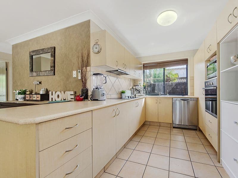 12 Meadowbank Drive, UPPER COOMERA QLD 4209, Upper Coomera - Thumbnail 4