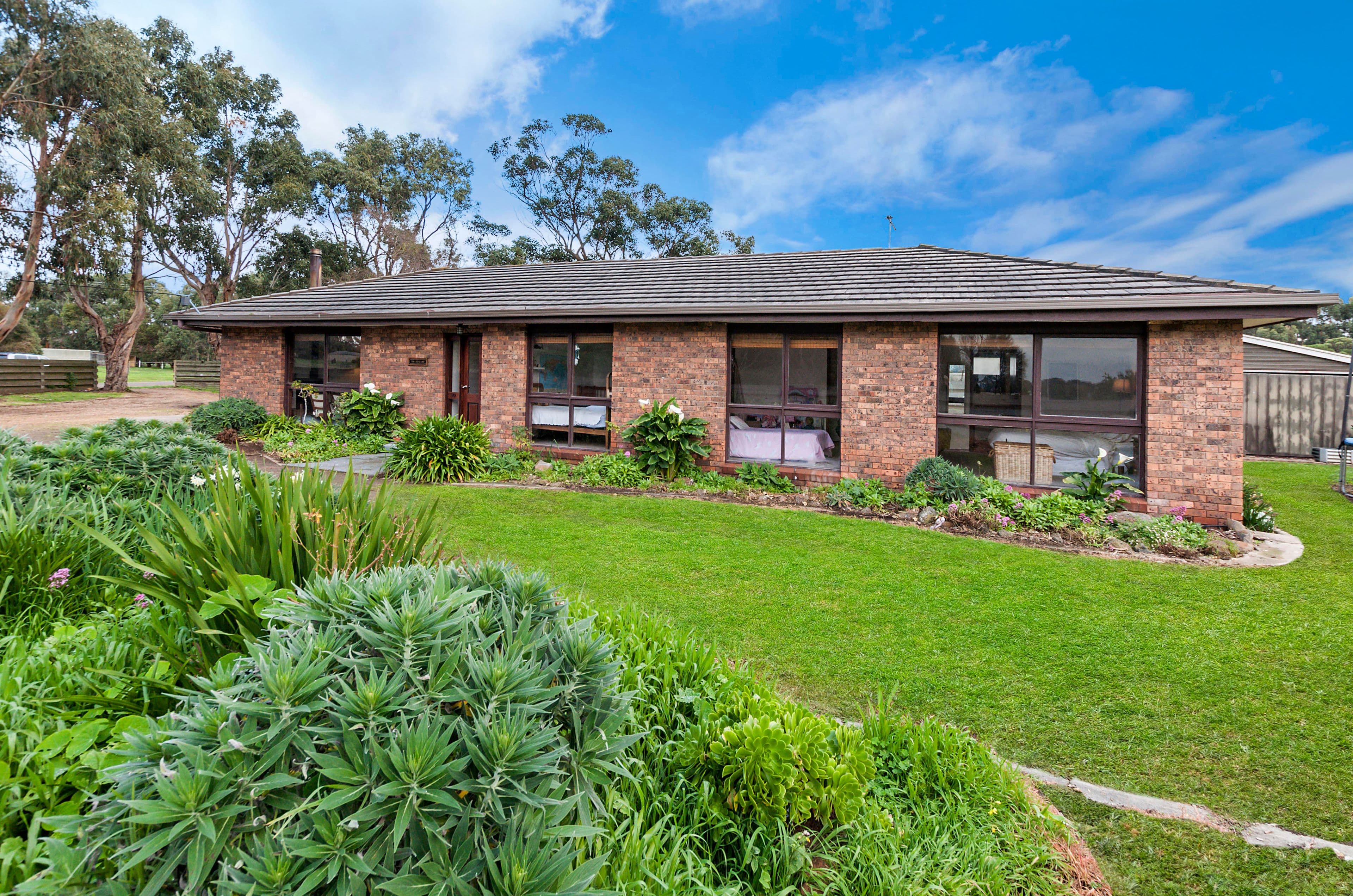 119 Staffords Road, Warrnambool VIC 3280, Warrnambool - Thumbnail 2