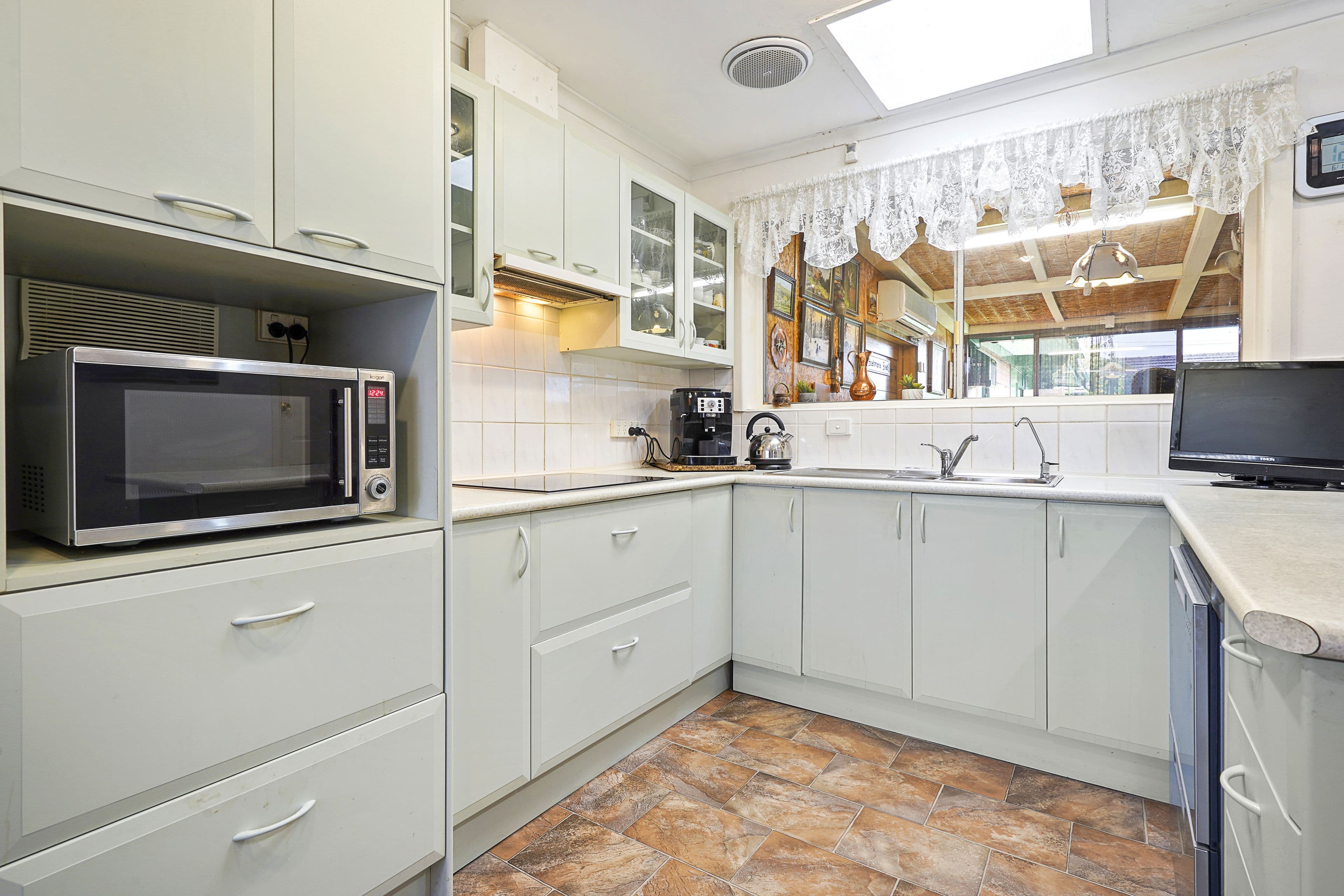41 Edith Street, Noble Park VIC 3174, Noble Park - Thumbnail 5
