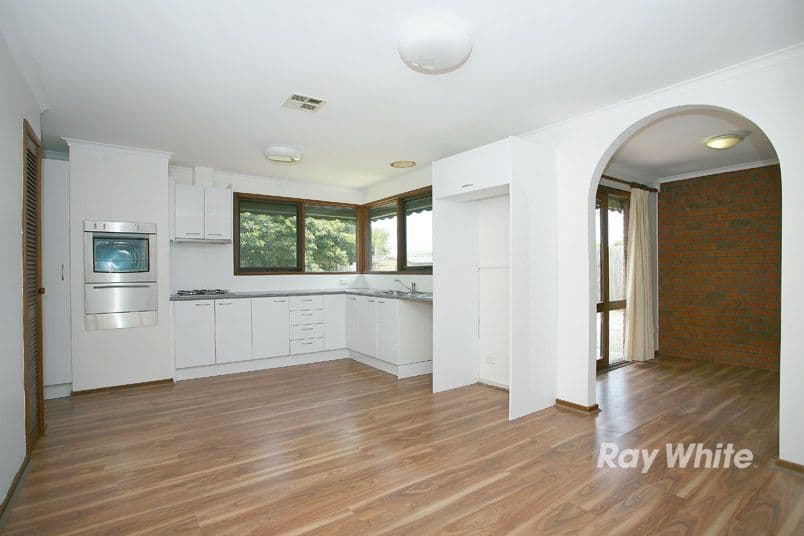 37 Houlder Avenue, JUNCTION VILLAGE VIC 3977, Junction Village - Thumbnail 3
