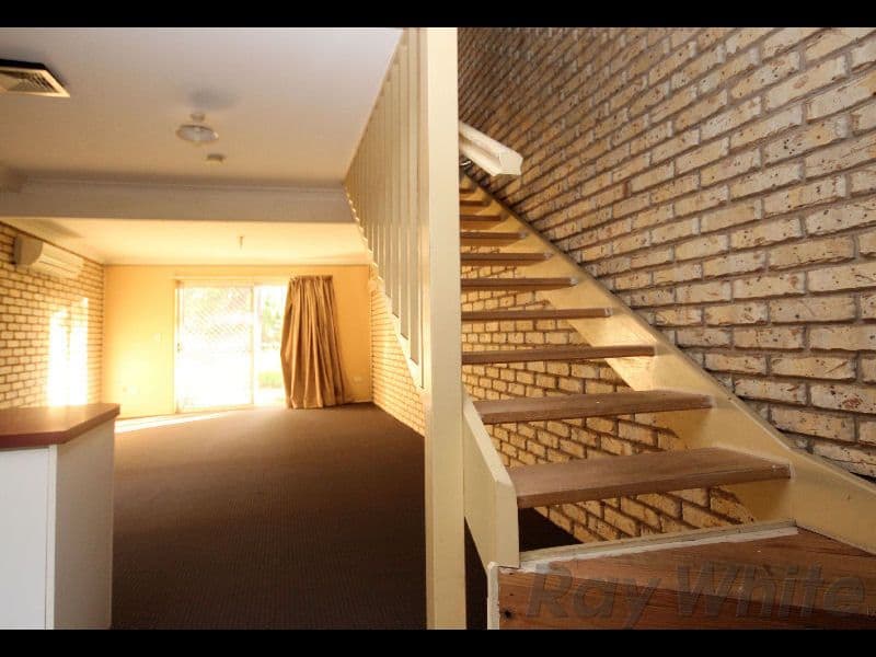 Unit 6,5 Duce Street, Bundamba QLD 4304, Bundamba - Thumbnail 4