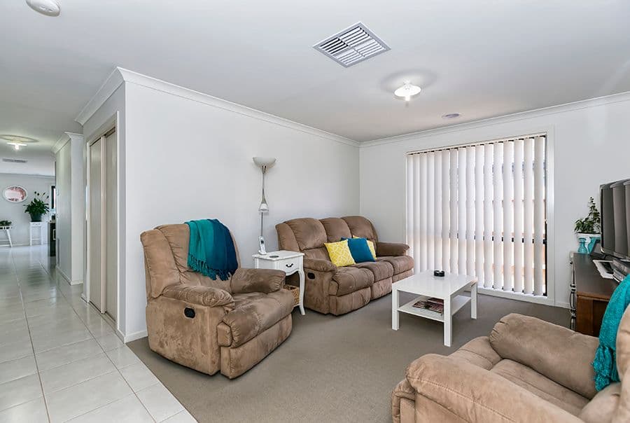 5 Kalamunda Court, MELTON WEST VIC 3337, Melton West - Thumbnail 5