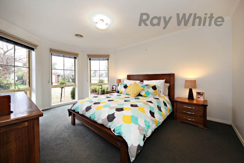 13 Dorrington Street, Point Cook VIC 3030, Point Cook - Thumbnail 3