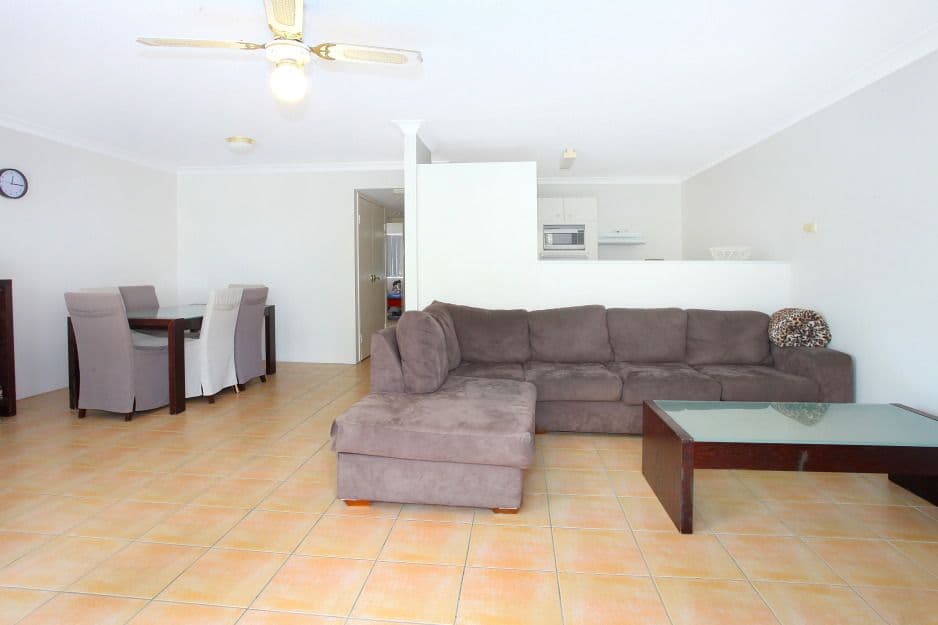 6 'Surf Pines' 156 Surf Parade, Broadbeach QLD 4218, Broadbeach - Thumbnail 4
