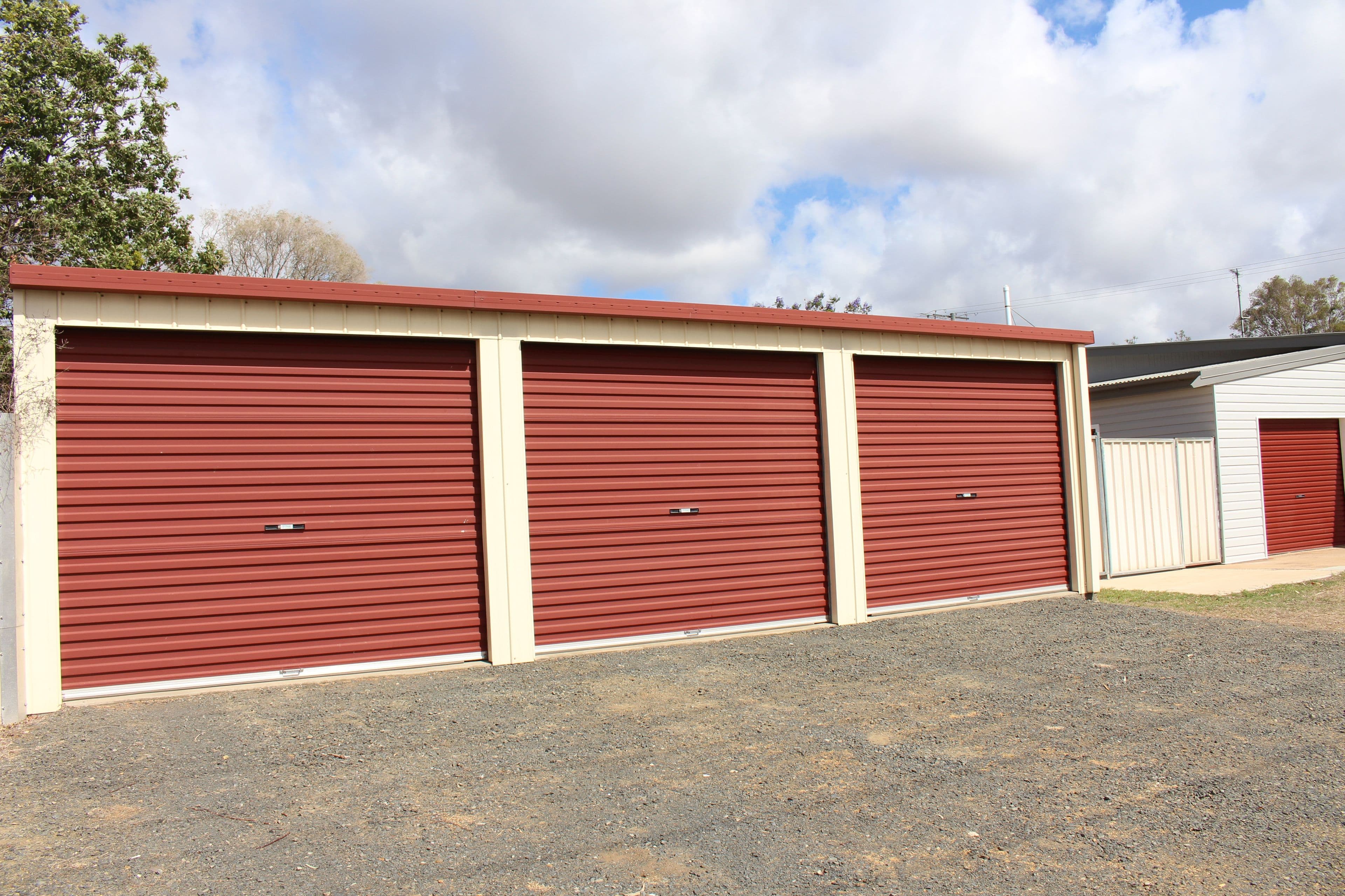 2 Yandilla Street, Pittsworth QLD 4356, Pittsworth - Thumbnail 2